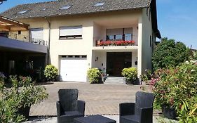 Wein-und Gästehaus Alfons Bollig